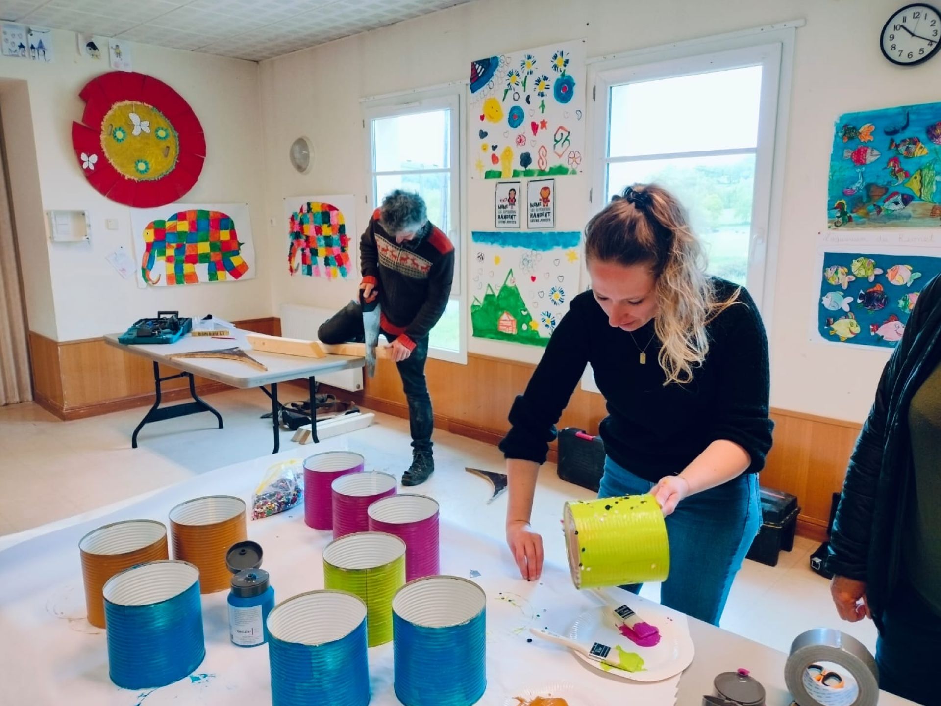 photo personne contruire jeux le rionet